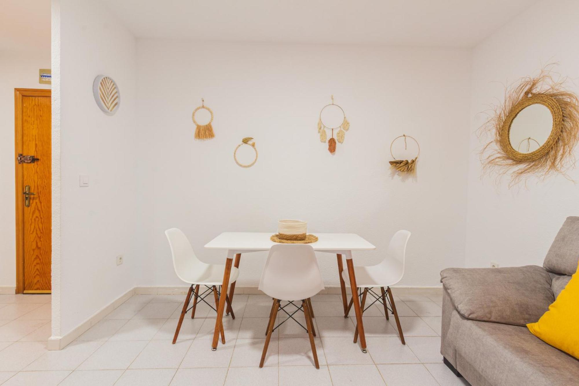 Menabrea Holiday House Near The Beach And Airport Santa Pola Luaran gambar